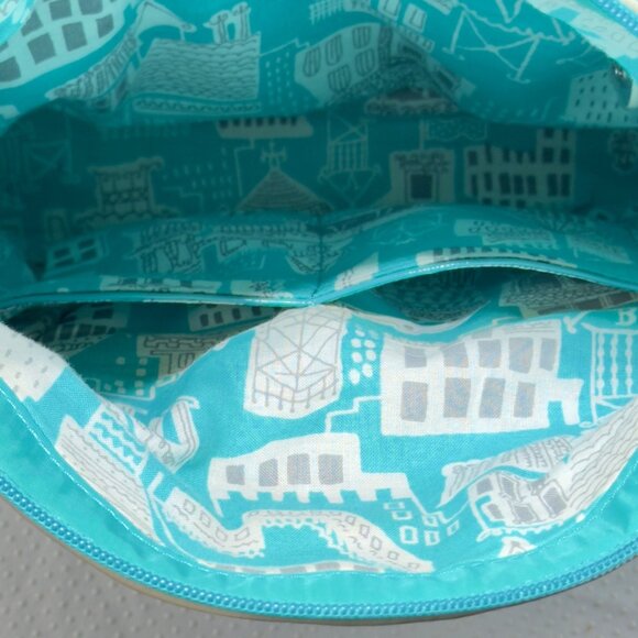 VERA BRADLEY Women's Handbag Blue Quilted Fabric Patent Leather Trim Zip Pocket - Picture 14 of 16